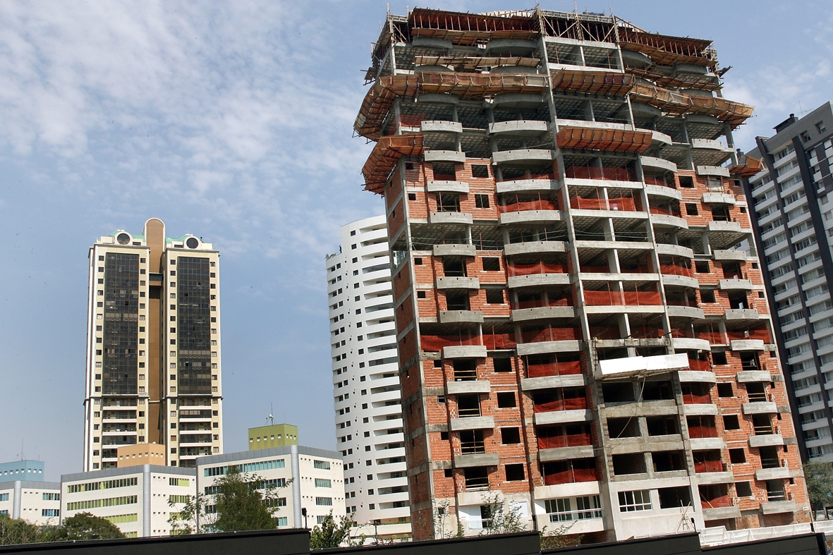 20110204160214construcao